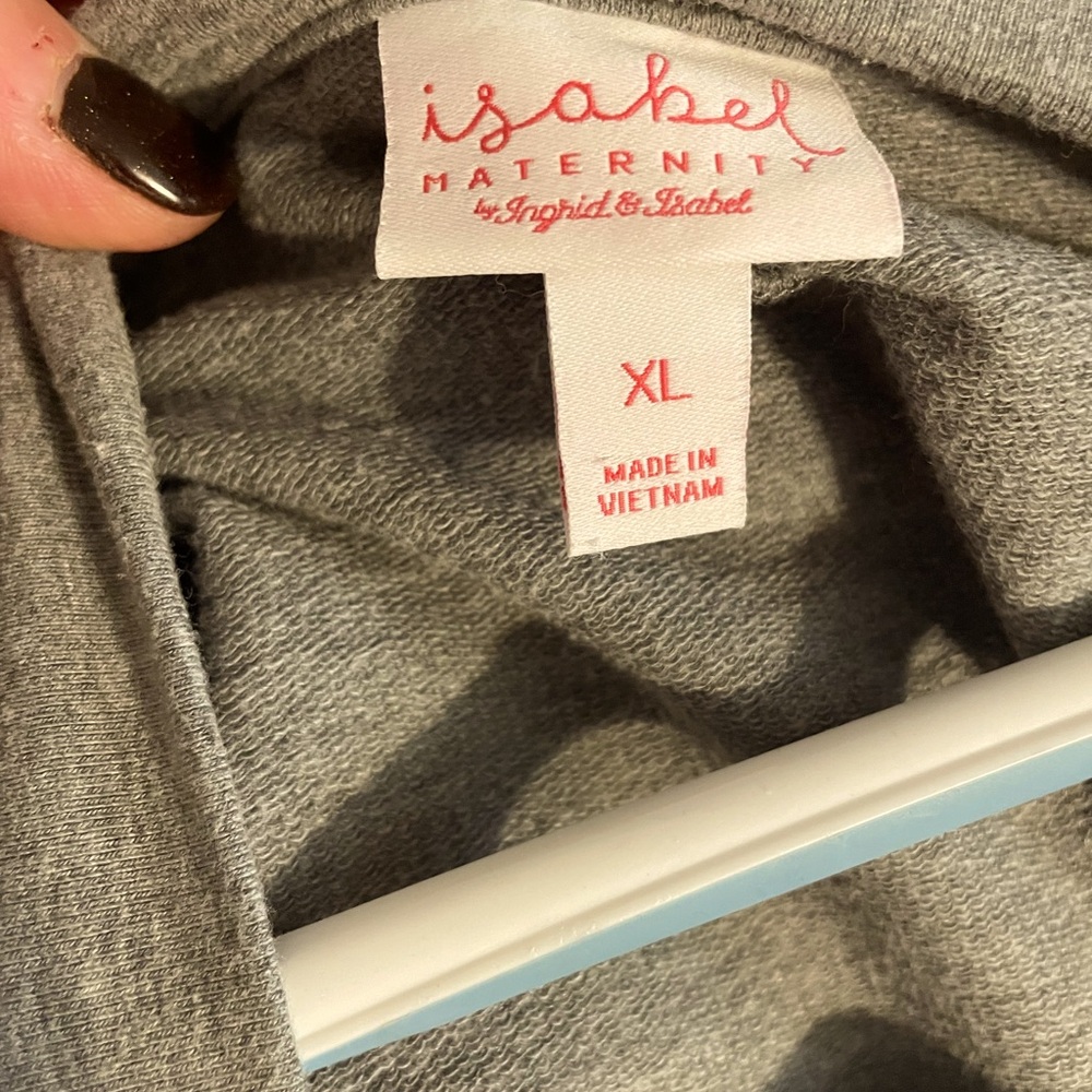 Maternity sweater/sweatshirt